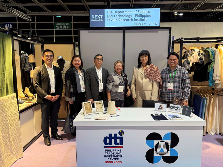In photo: Atty. Roberto B. Mabalot, Jr., Vice Consul (Commercial) & Commercial Attache, PTIC-HK (leftmost); and, Mr. Cris Angelo Patalunan, Science Research Specialist II, DOST-PTRI (2nd from right); Mr. Romulo Victor M. Israel Jr., Philippine Consul General to Hong Kong SAR (3rd from left); Atty. Allan G. Revote, Vice Consul for Political and Economic Affairs, PCGHK; and, Ms. Maribeth Barros, Manila Consultant, HKTDC.